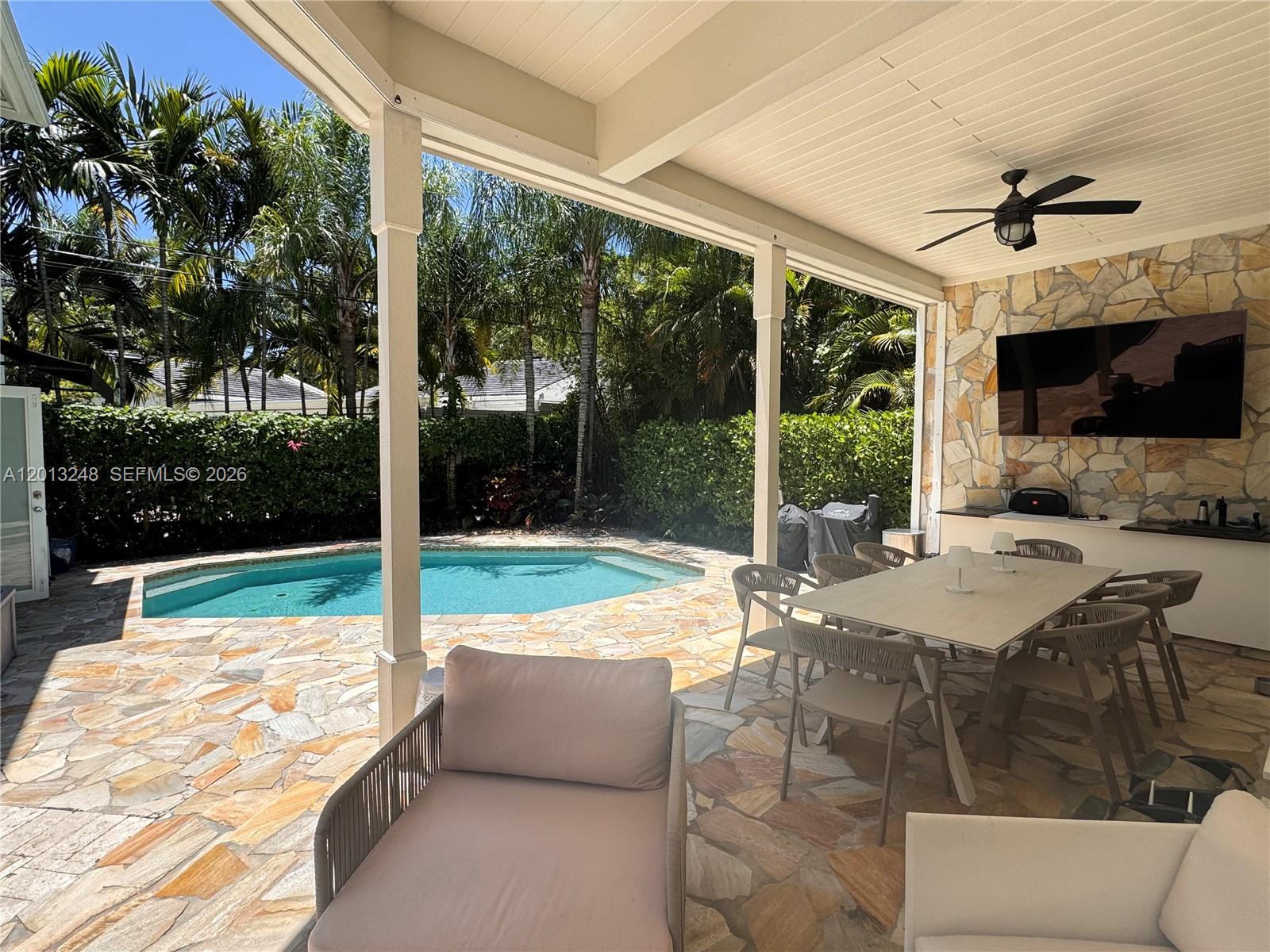 5000 SW 73rd Ter, Miami FL 33143