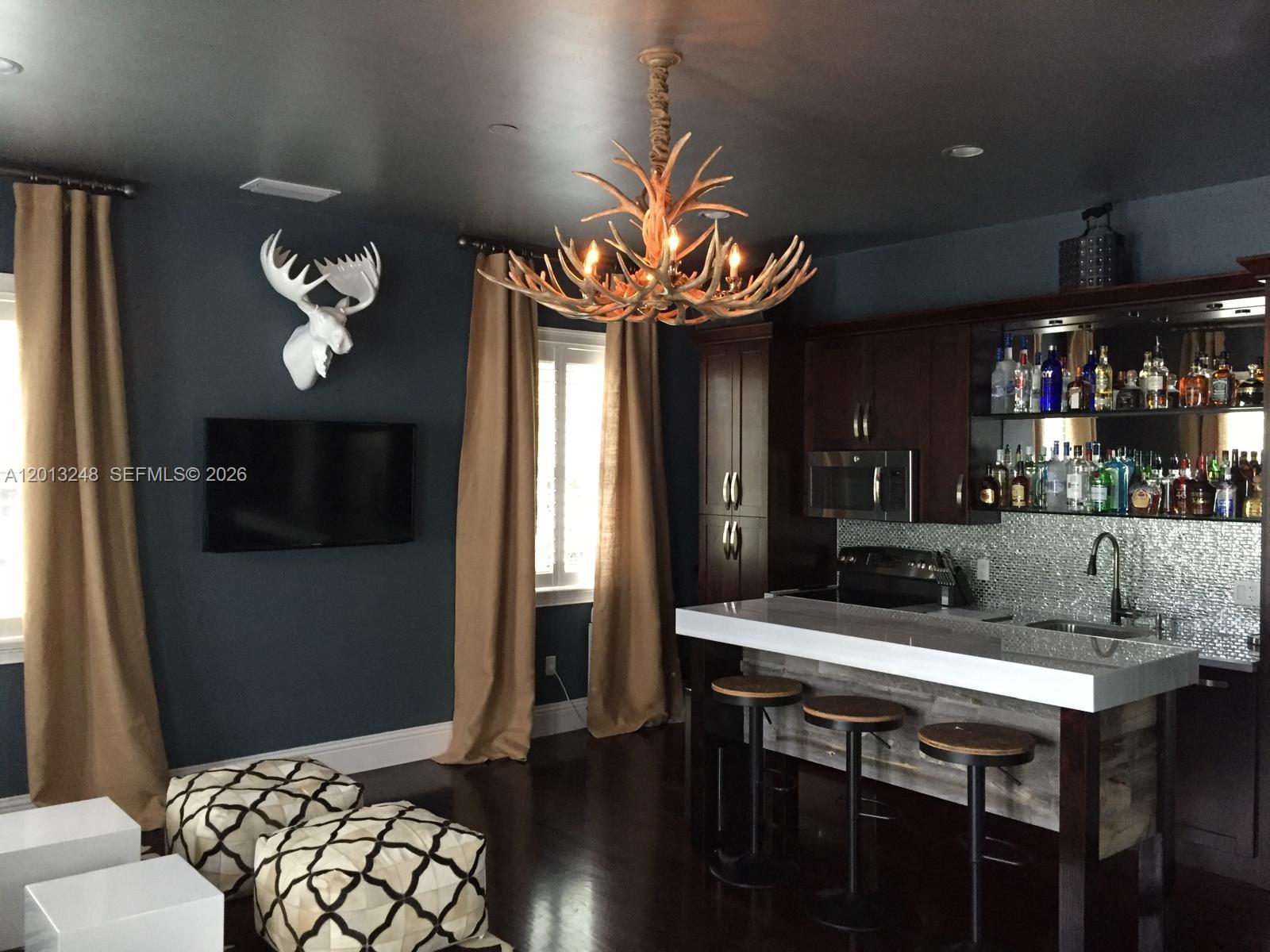 5000 SW 73rd Ter, Miami FL 33143