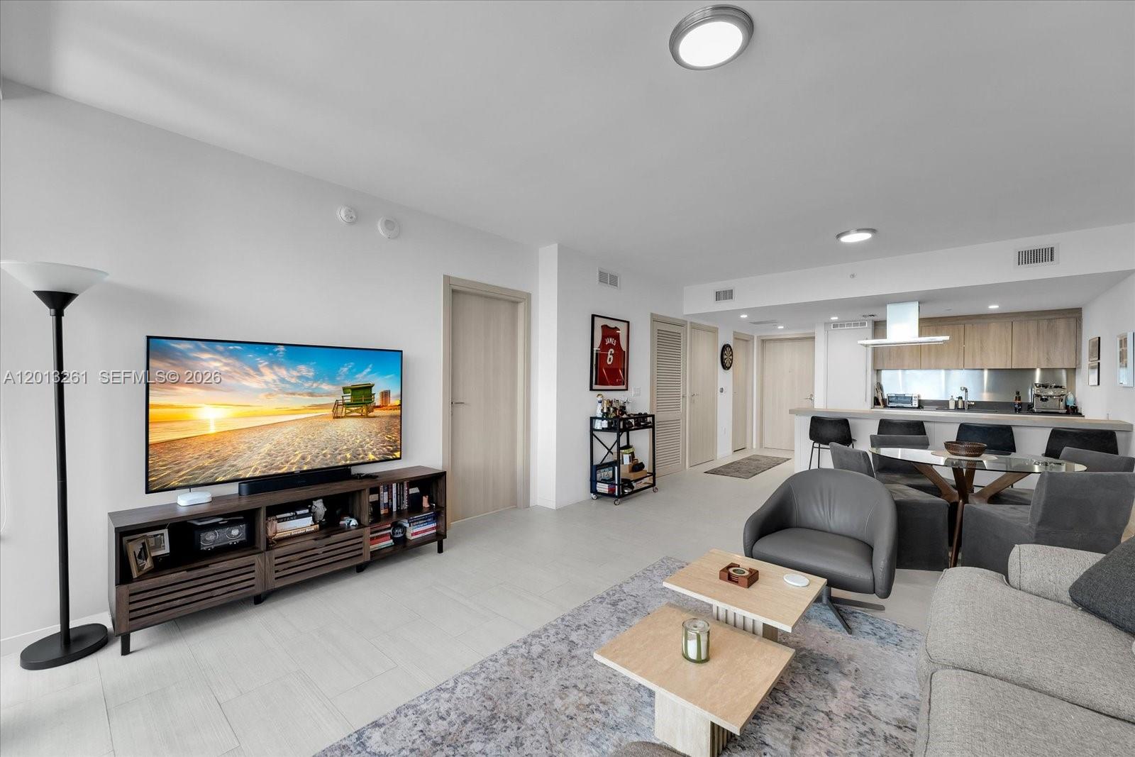 1000 Brickell Plaza #3610, Miami FL 33131