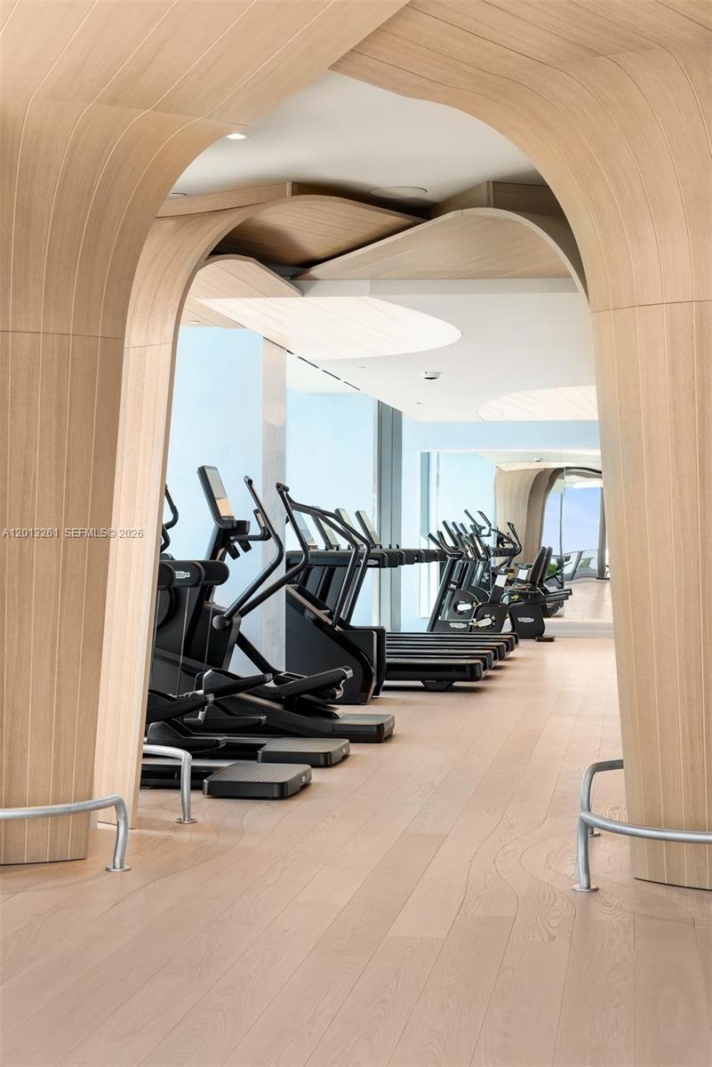 1000 Brickell Plaza #3610, Miami FL 33131
