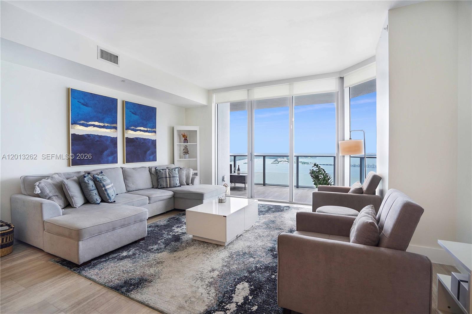 1300 Brickell Bay Dr #3402, Miami FL 33131