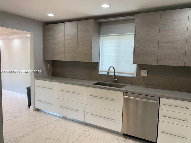 220 187th St, Sunny Isles Beach FL 33160