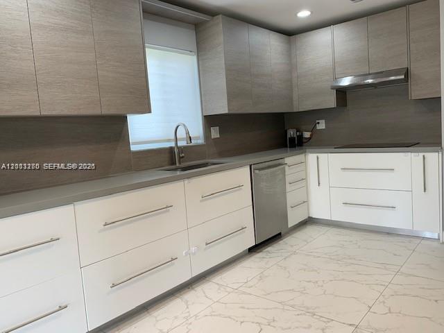 220 187th St, Sunny Isles Beach FL 33160