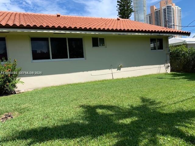 220 187th St, Sunny Isles Beach FL 33160