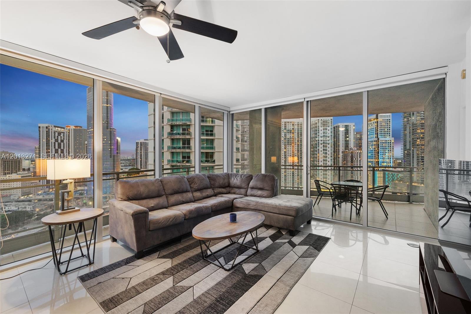 90 SW 3rd St #2504, Miami FL 33130