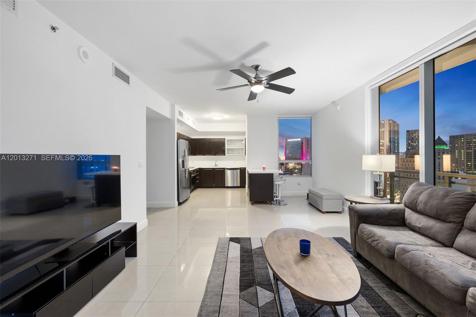 90 SW 3rd St #2504, Miami FL 33130