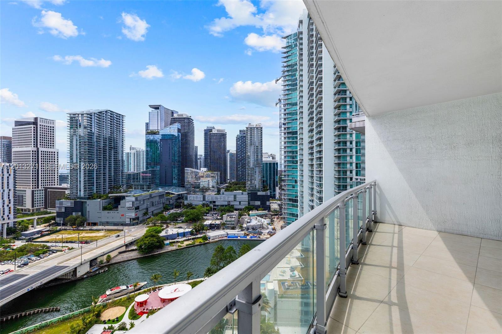 90 SW 3rd St #2504, Miami FL 33130