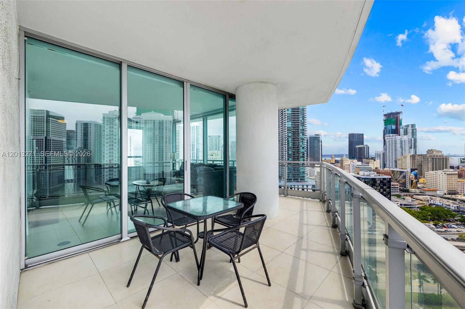 90 SW 3rd St #2504, Miami FL 33130