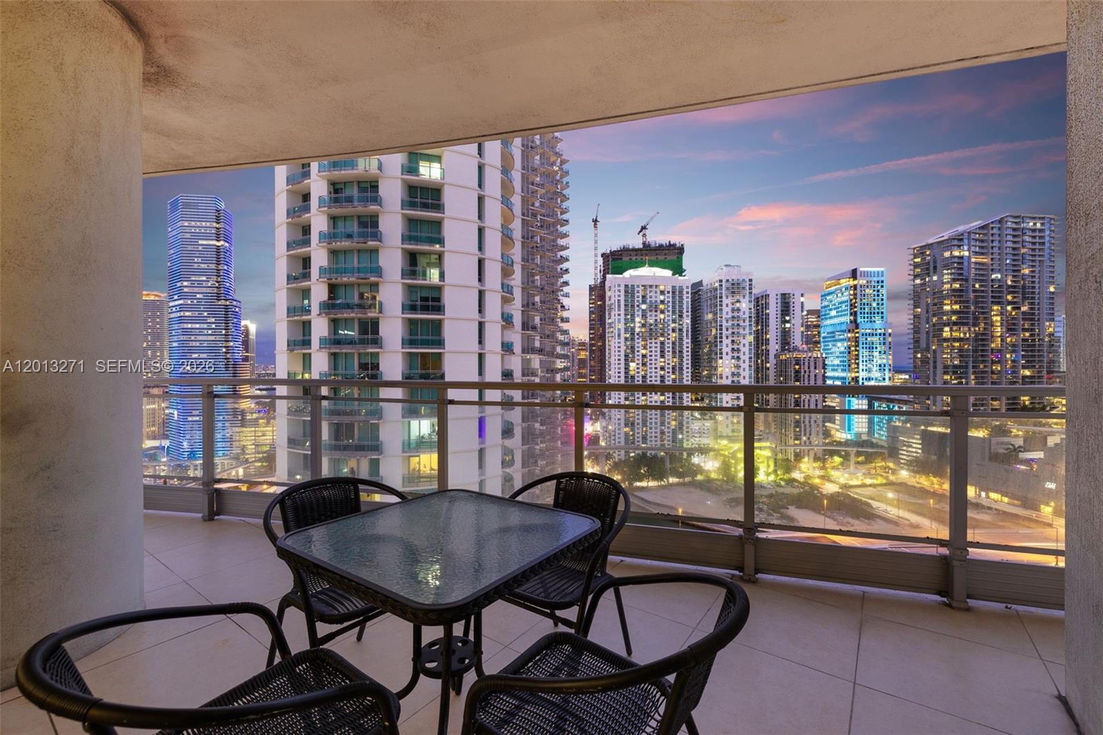 90 SW 3rd St #2504, Miami FL 33130