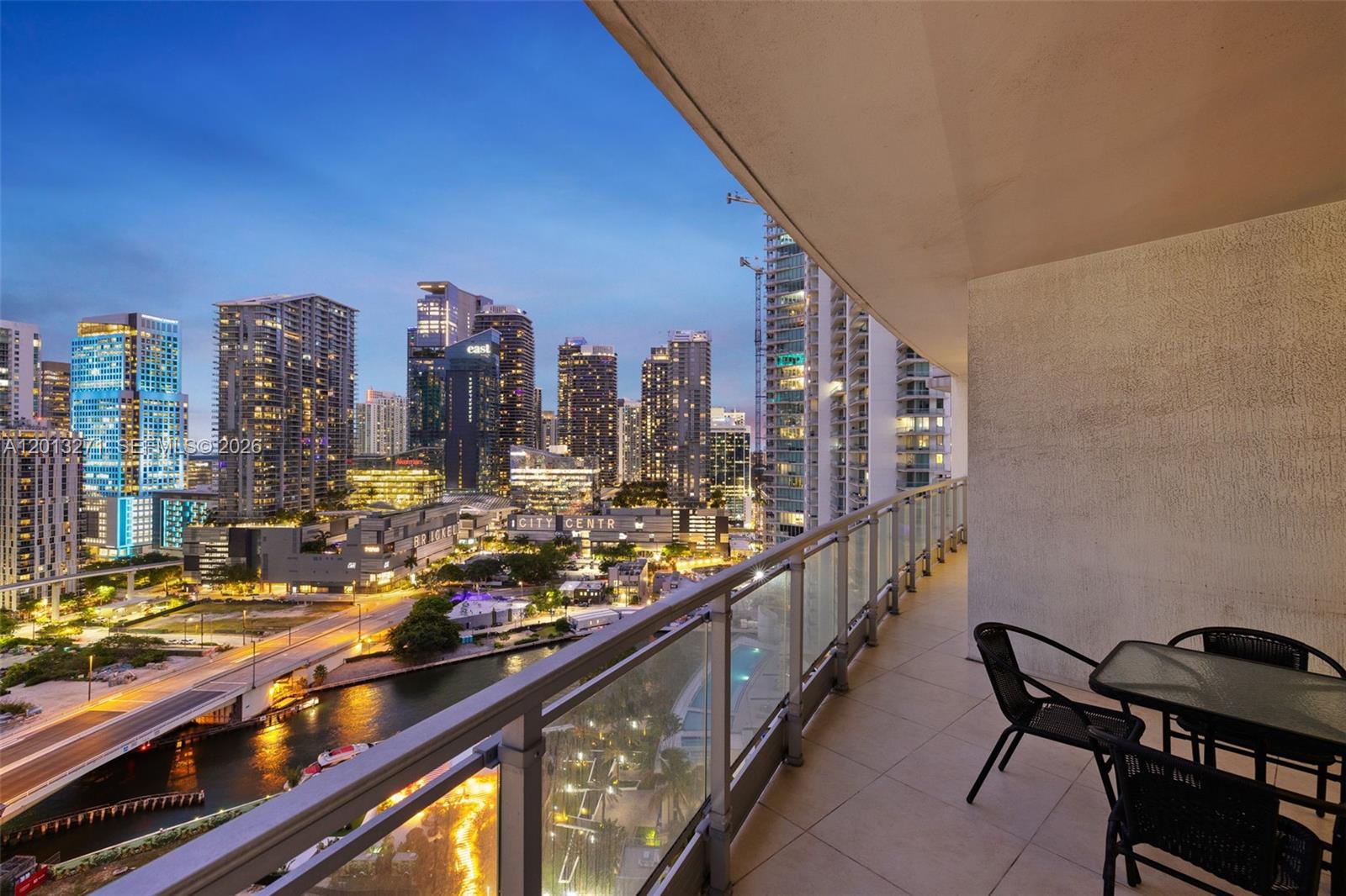 90 SW 3rd St #2504, Miami FL 33130