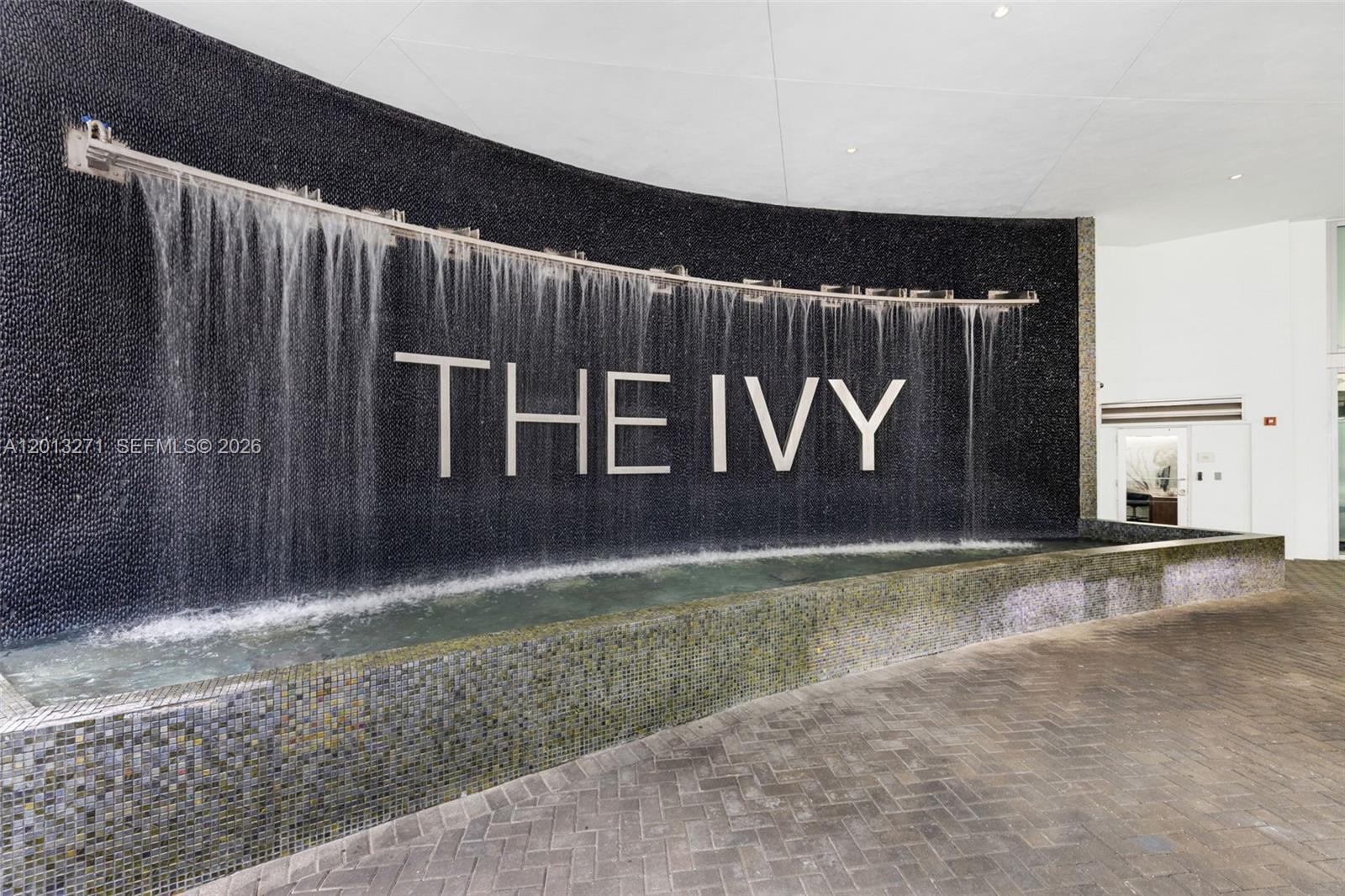90 SW 3rd St #2504, Miami FL 33130