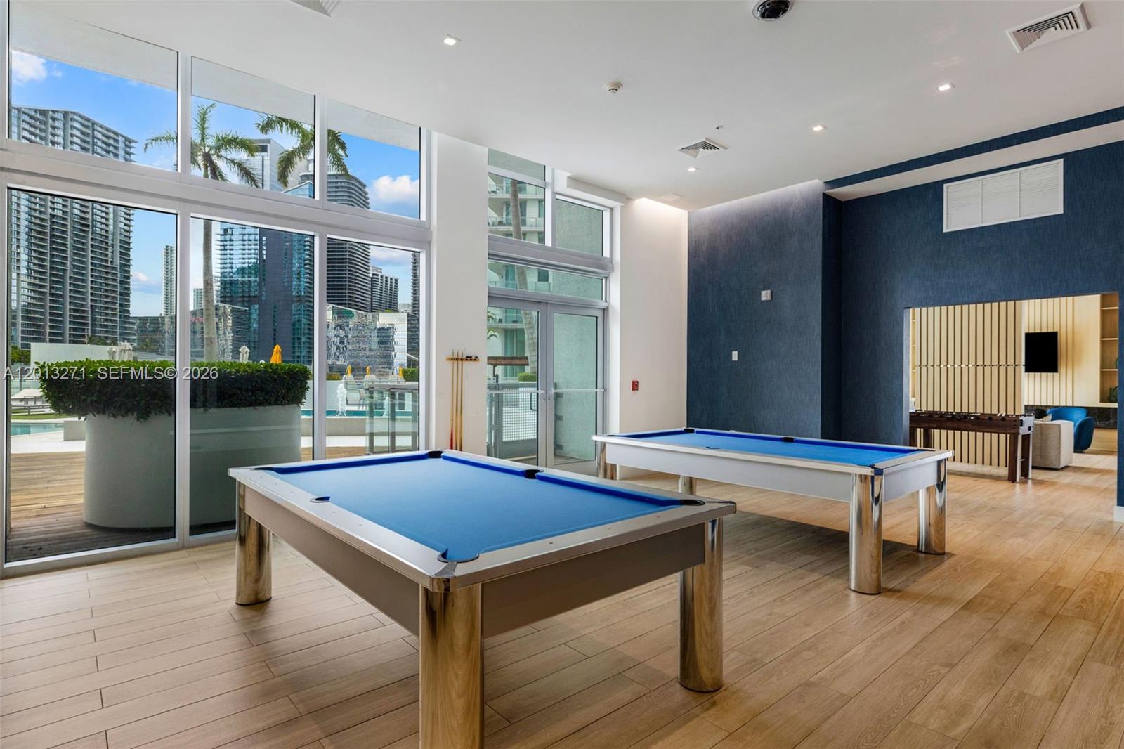 90 SW 3rd St #2504, Miami FL 33130