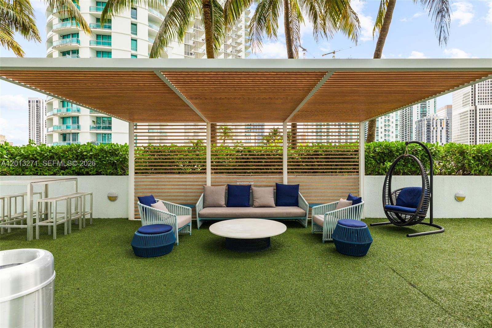 90 SW 3rd St #2504, Miami FL 33130