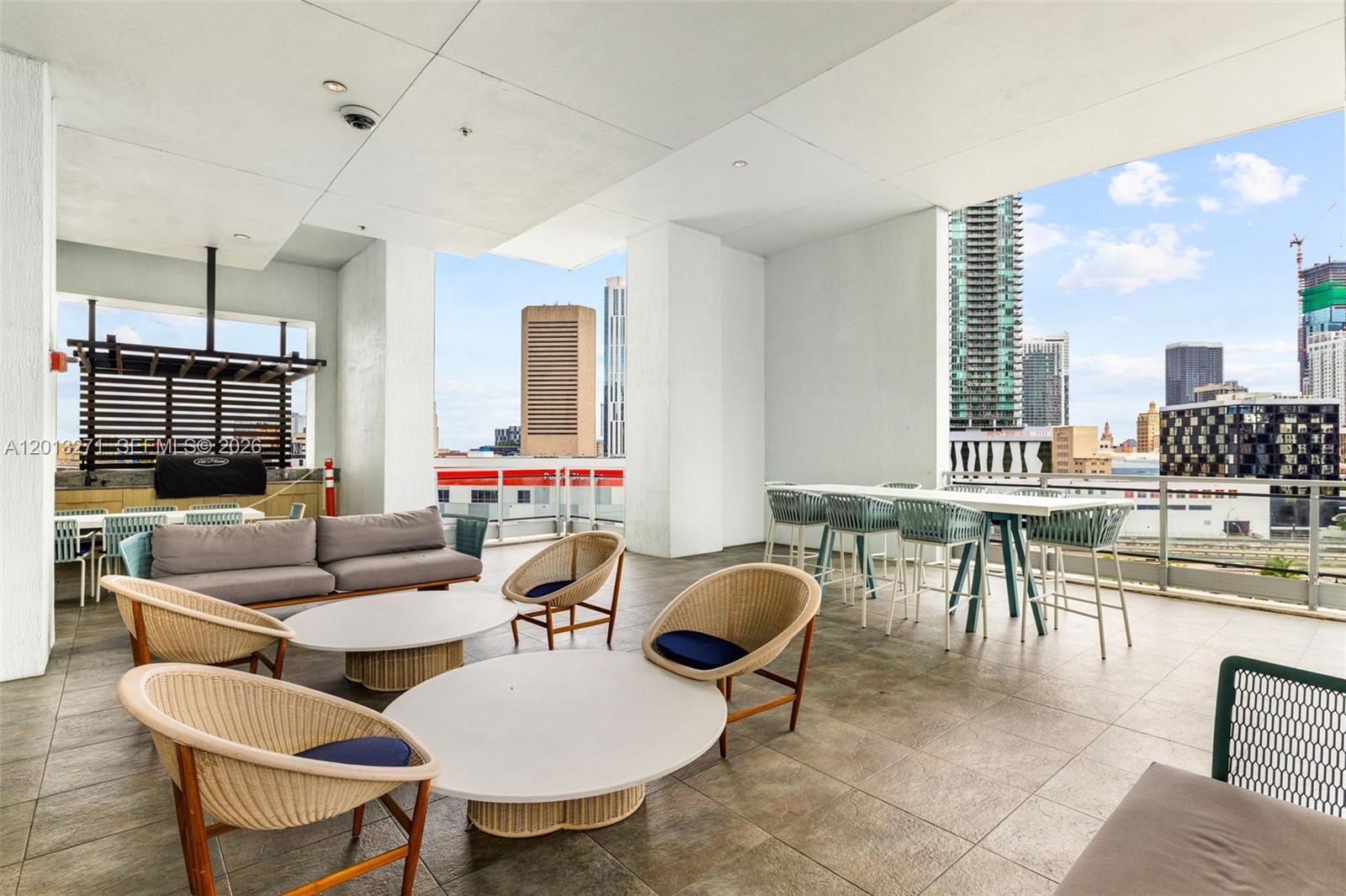 90 SW 3rd St #2504, Miami FL 33130