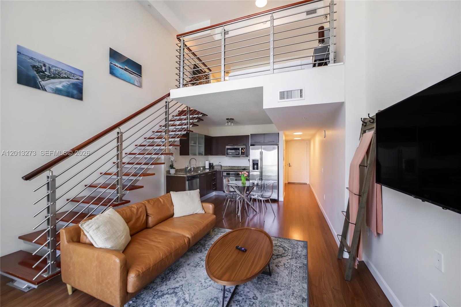 41 SE 5th St #1003, Miami FL 33131