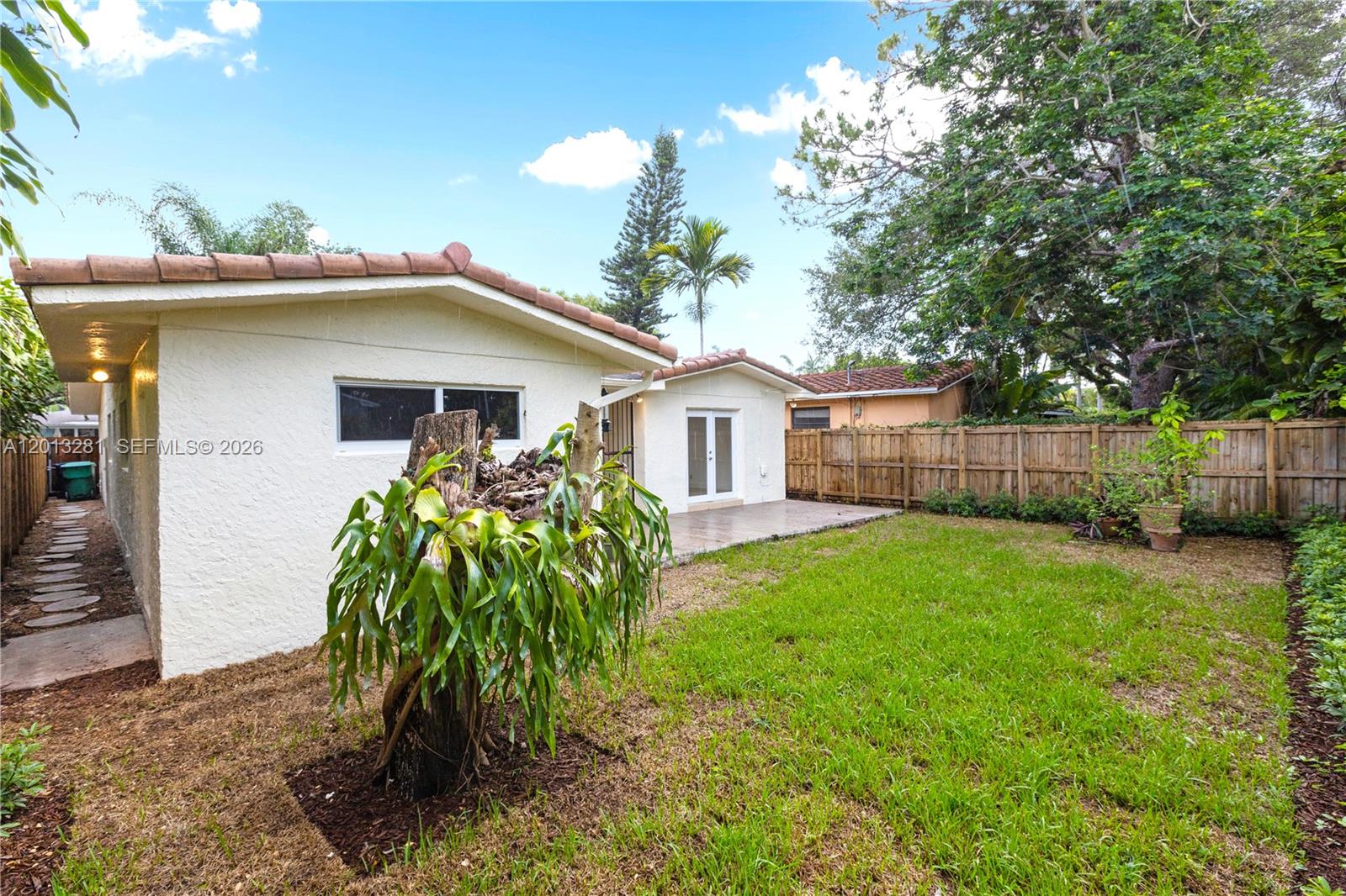 5770 SW 55 st, Miami FL 33155