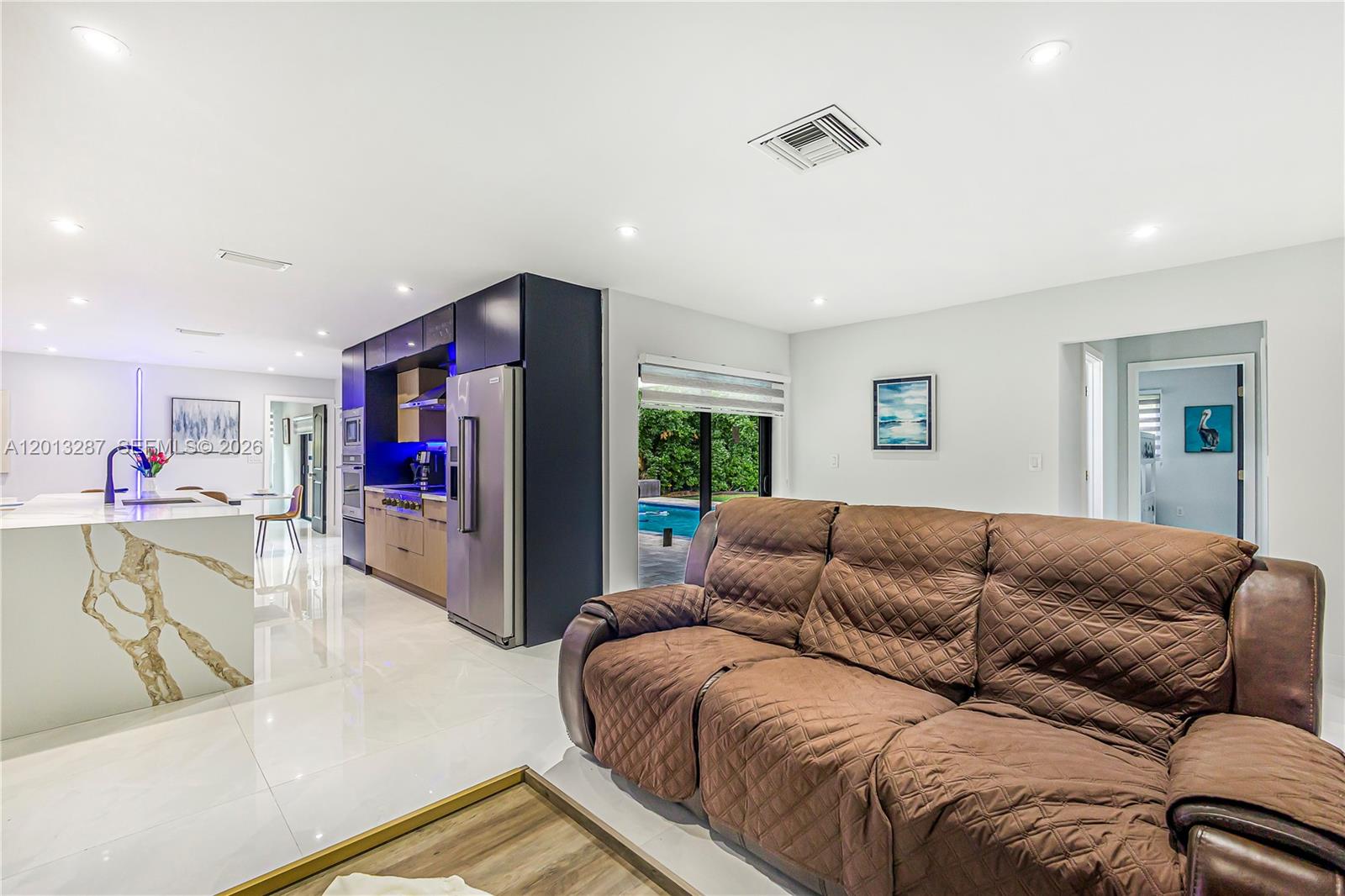 15331 Turnbull Dr, Miami Lakes FL 33014
