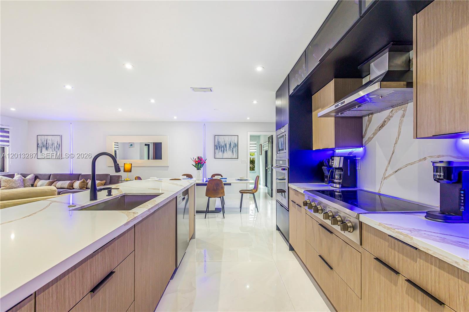 15331 Turnbull Dr, Miami Lakes FL 33014