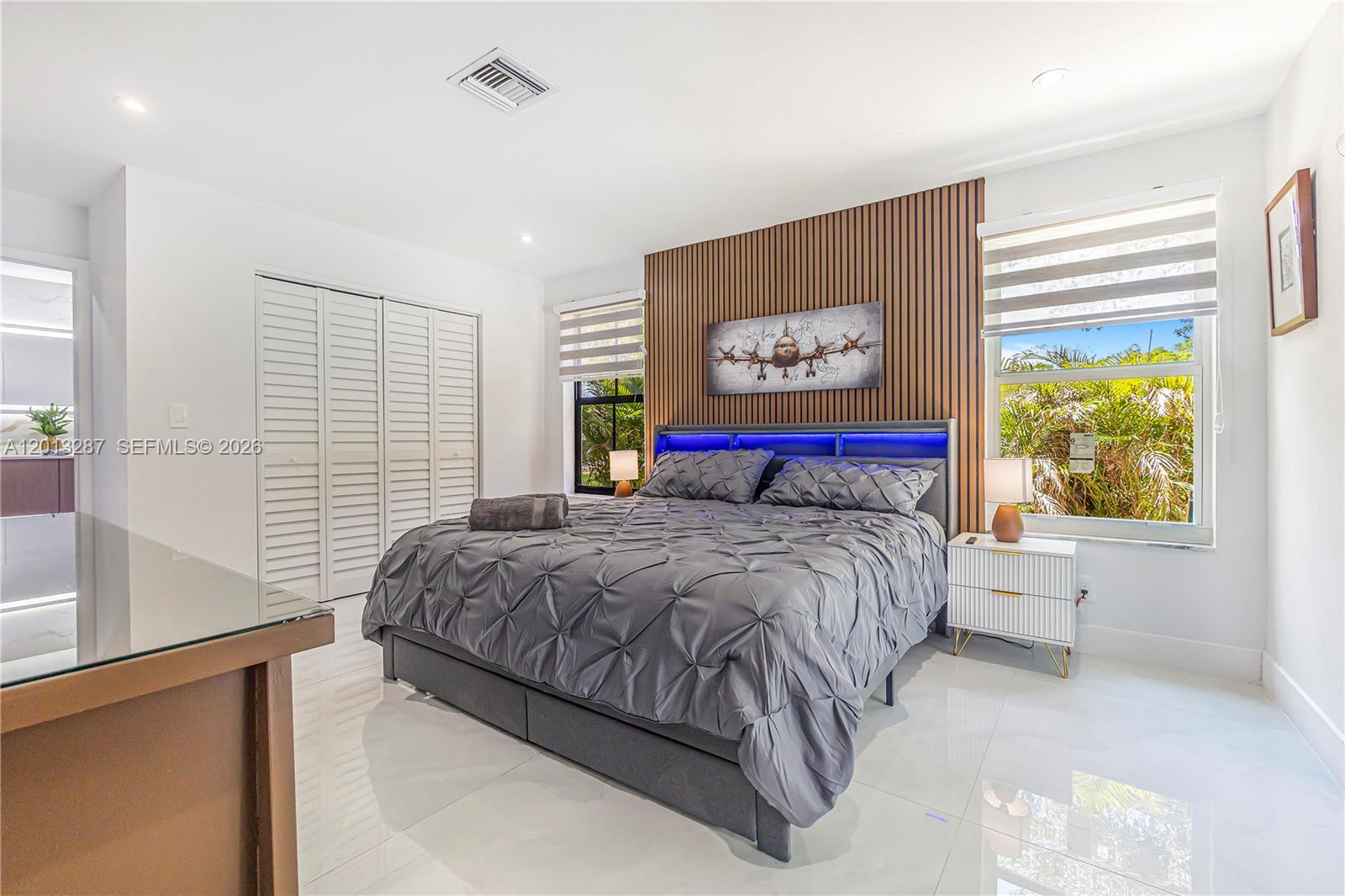 15331 Turnbull Dr, Miami Lakes FL 33014