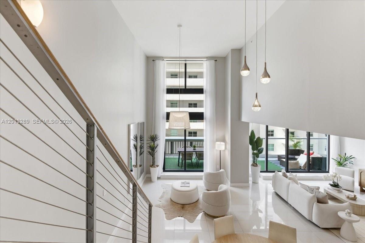 1111 SW 1st Ave #721N-Bi Level, Miami FL 33130