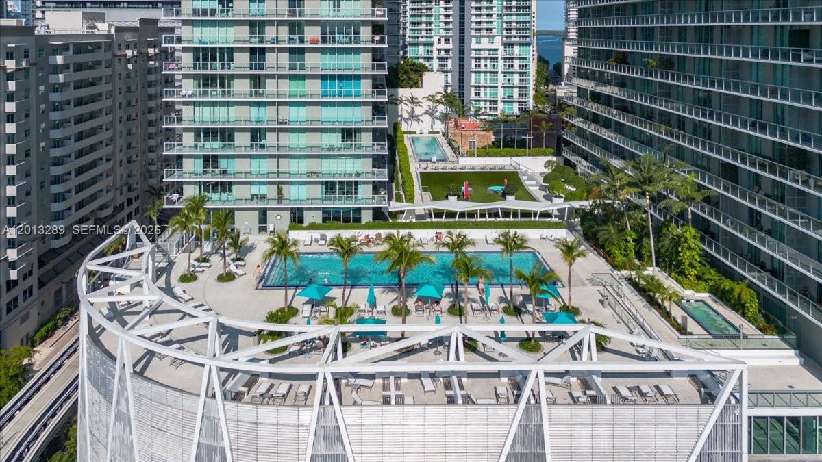 1111 SW 1st Ave #721N-Bi Level, Miami FL 33130