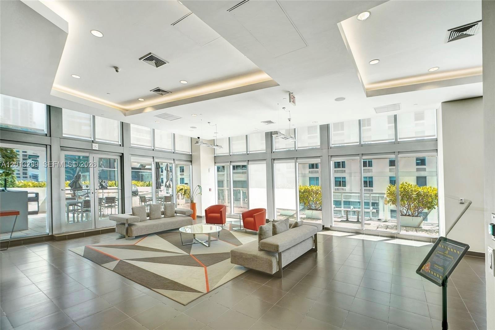 1111 SW 1st Ave #721N-Bi Level, Miami FL 33130