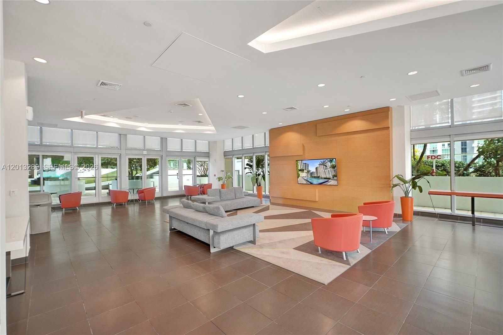 1111 SW 1st Ave #721N-Bi Level, Miami FL 33130