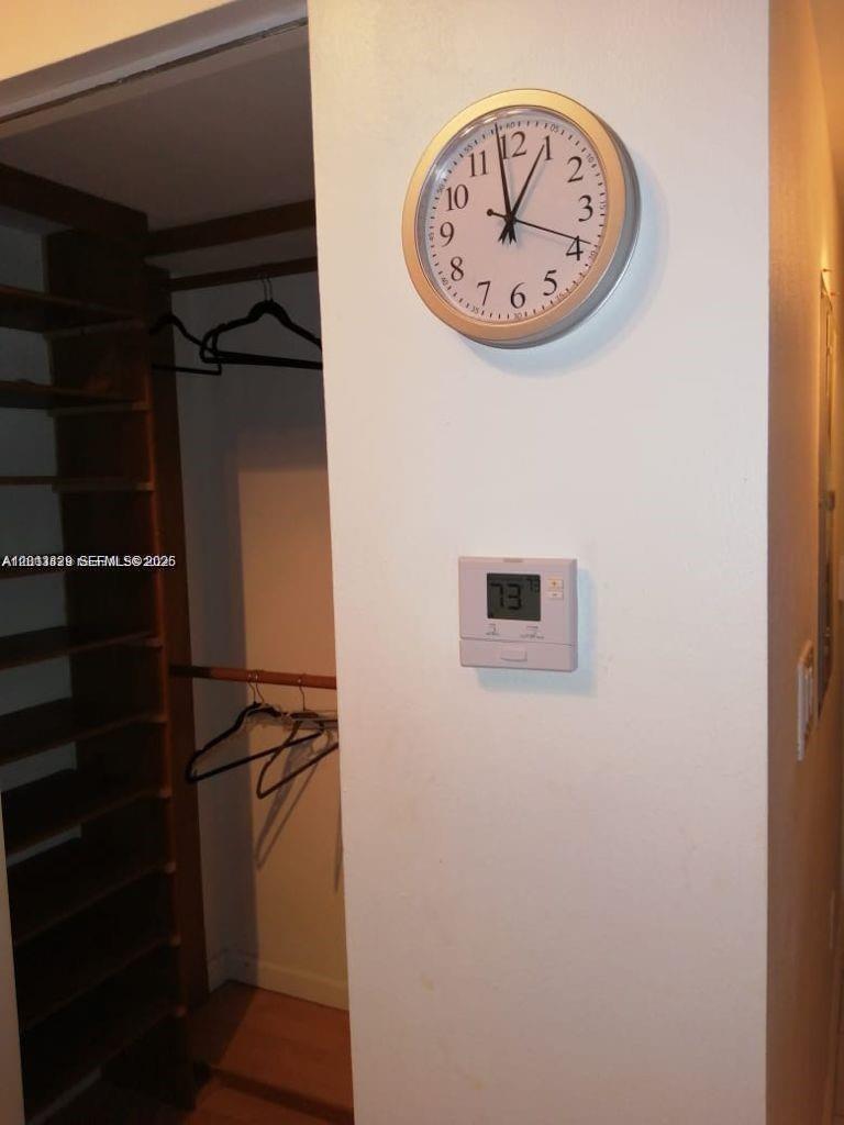 1200 Brickell Bay Dr #2716, Miami FL 33131