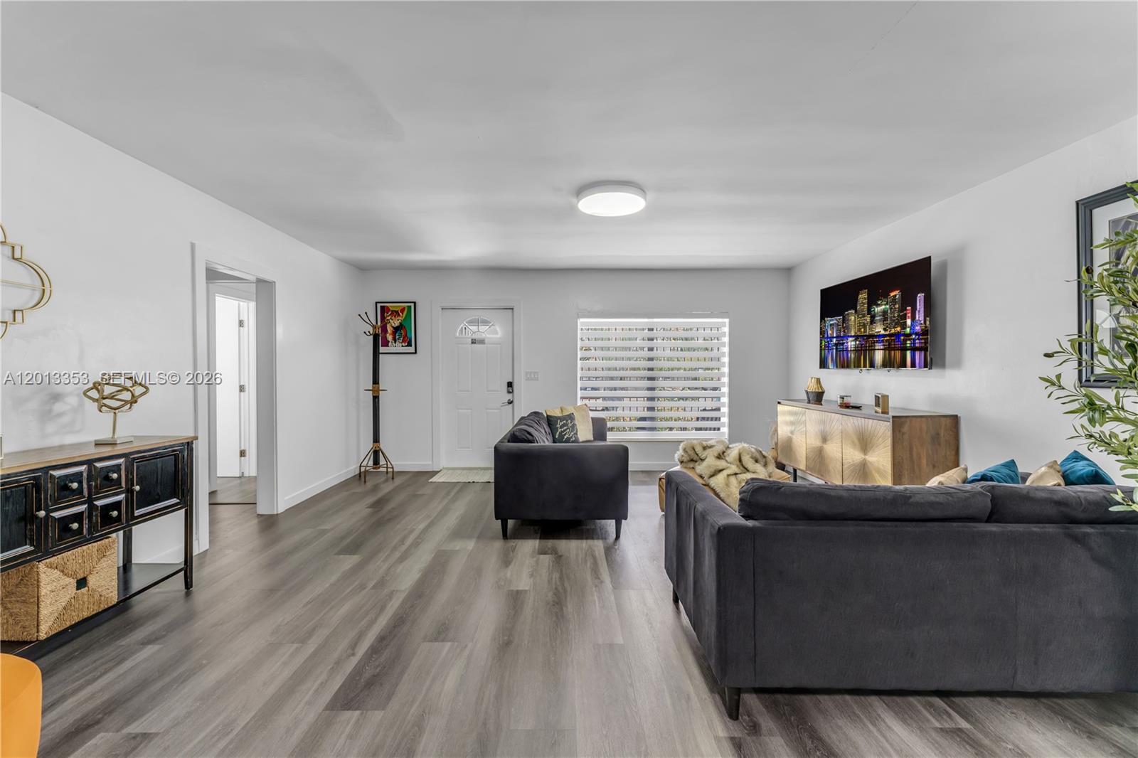 6355 SW 30th St, Miami FL 33155