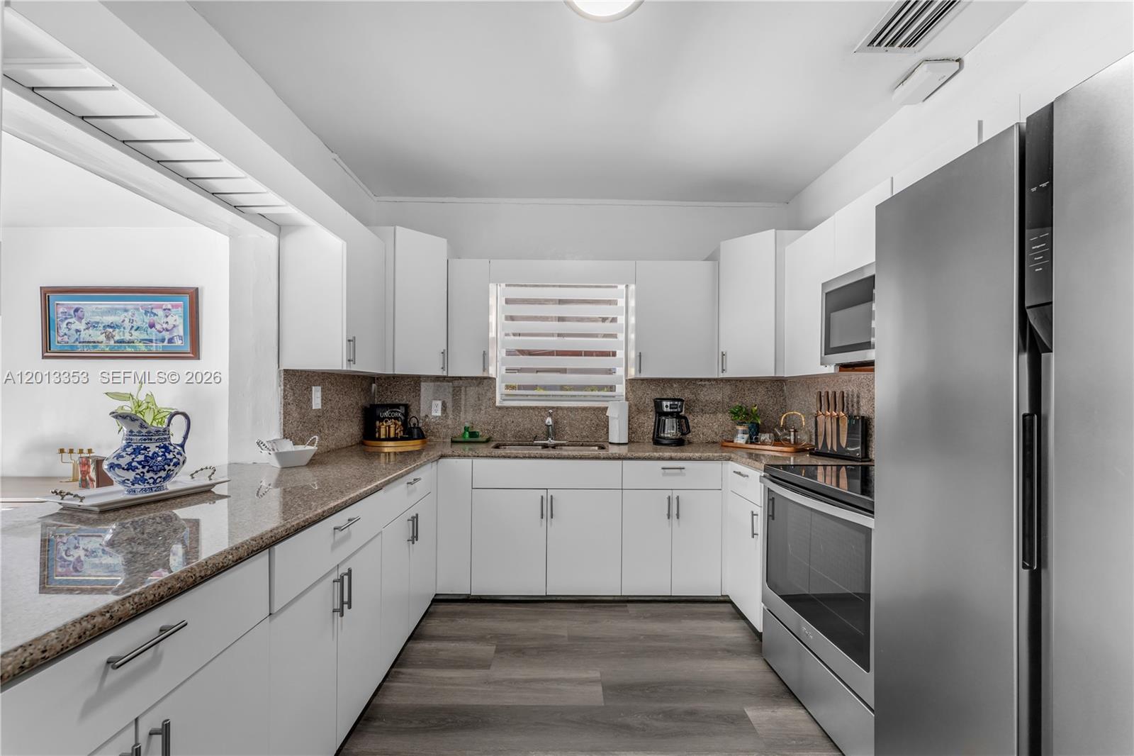 6355 SW 30th St, Miami FL 33155