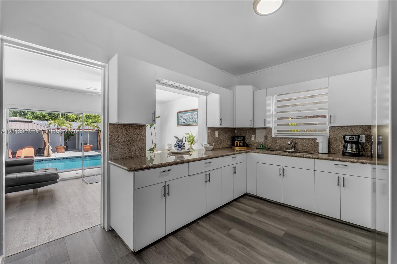6355 SW 30th St, Miami FL 33155