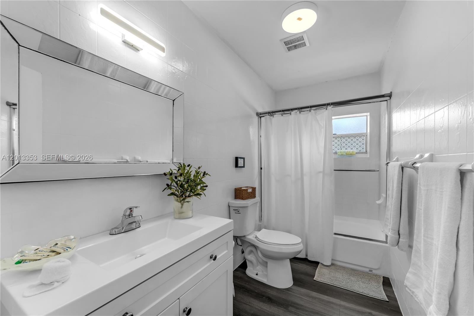 6355 SW 30th St, Miami FL 33155