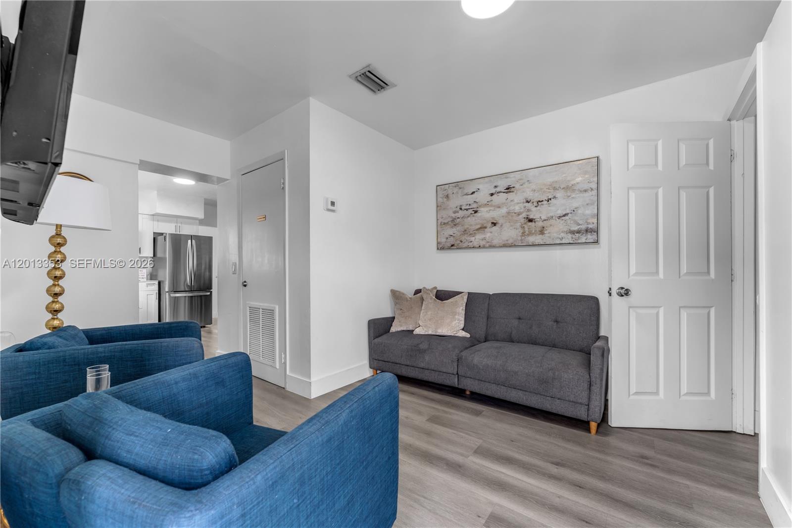 6355 SW 30th St, Miami FL 33155