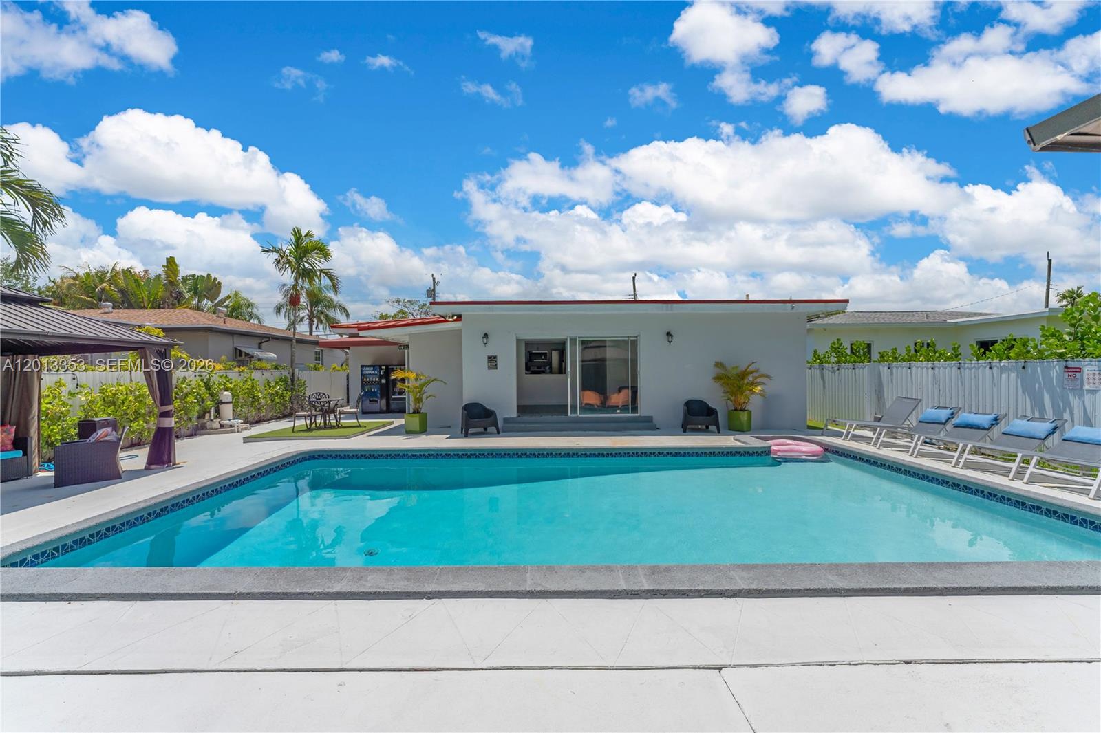 6355 SW 30th St, Miami FL 33155