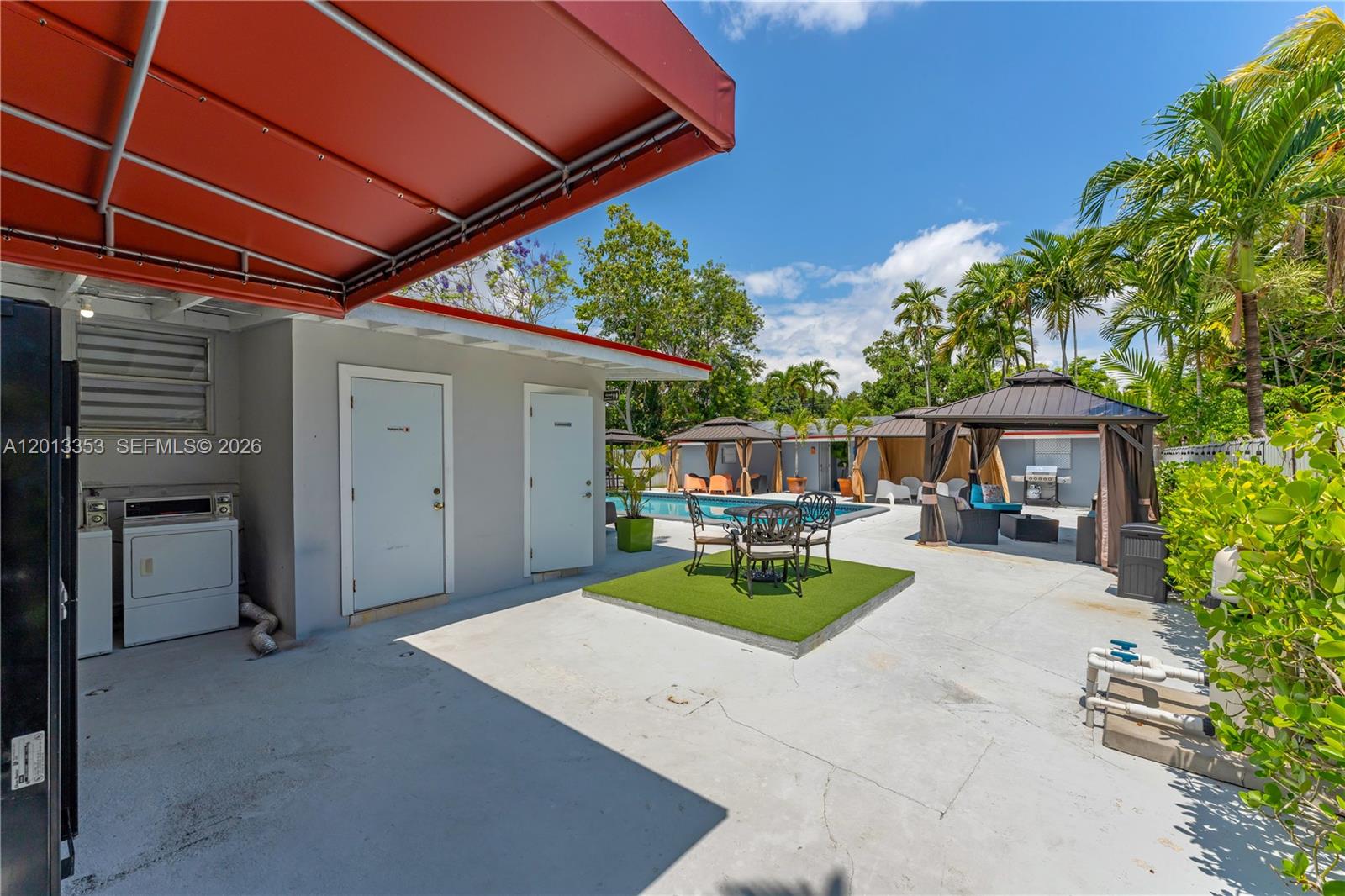 6355 SW 30th St, Miami FL 33155