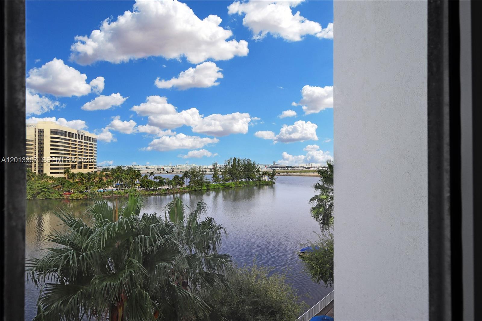 5085 NW 7th St #601, Miami FL 33126