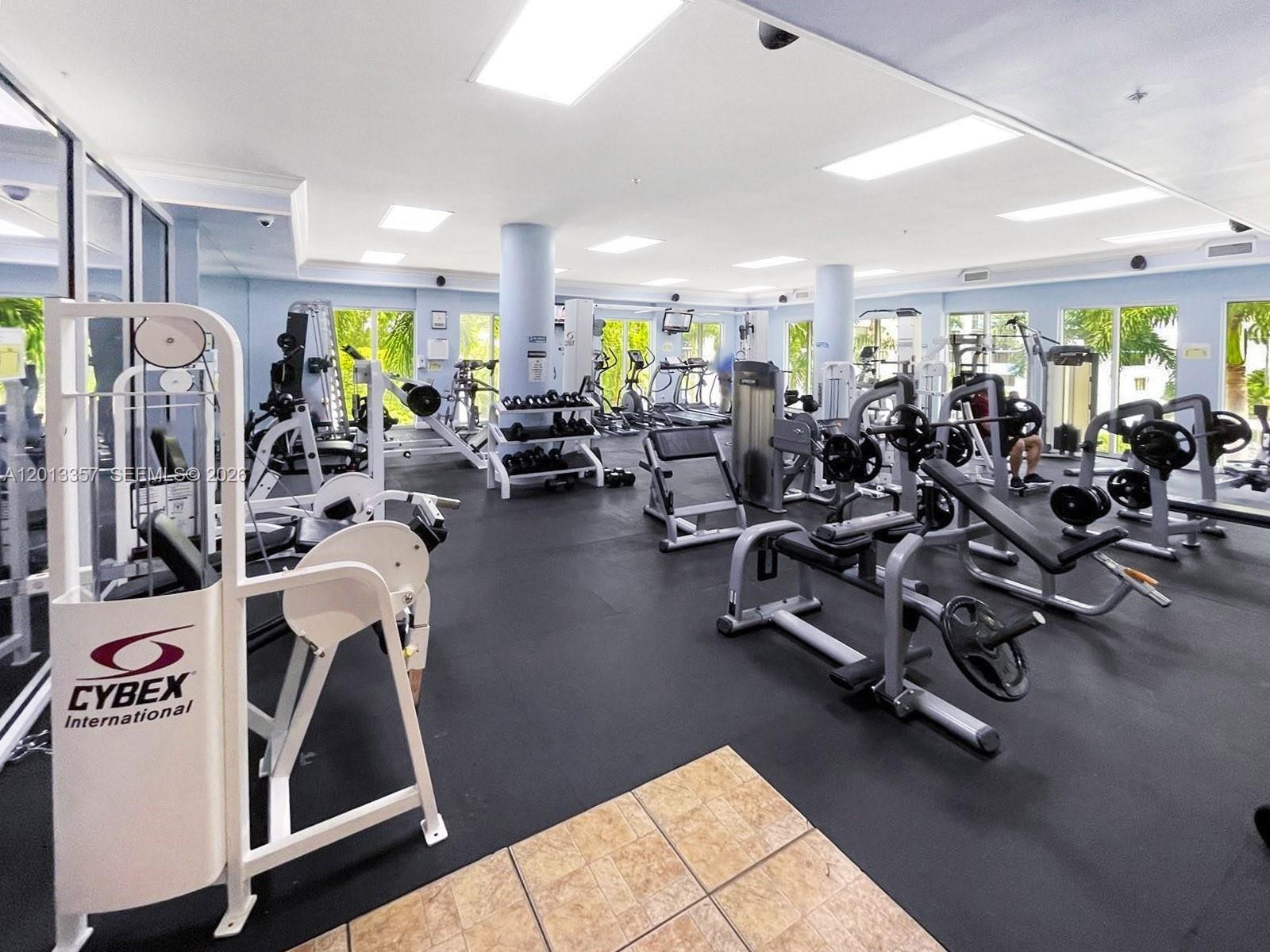5085 NW 7th St #601, Miami FL 33126
