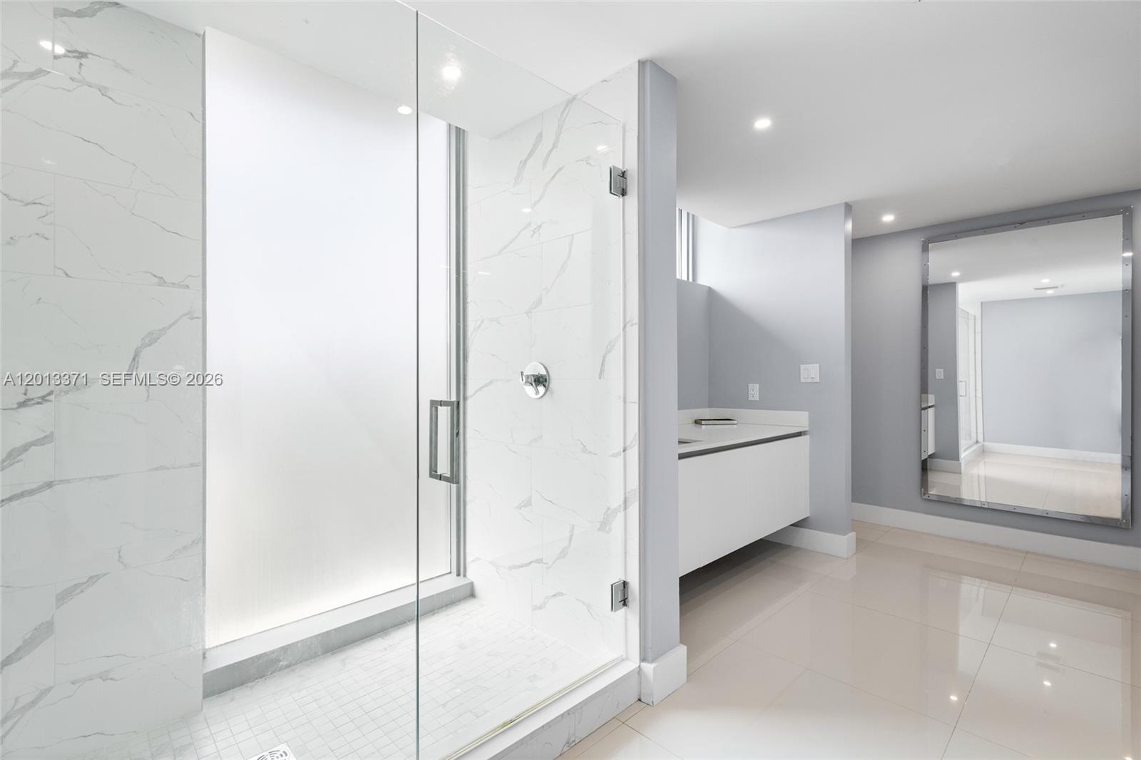 133 Isle Of Venice Dr #4B, Fort Lauderdale FL 33301