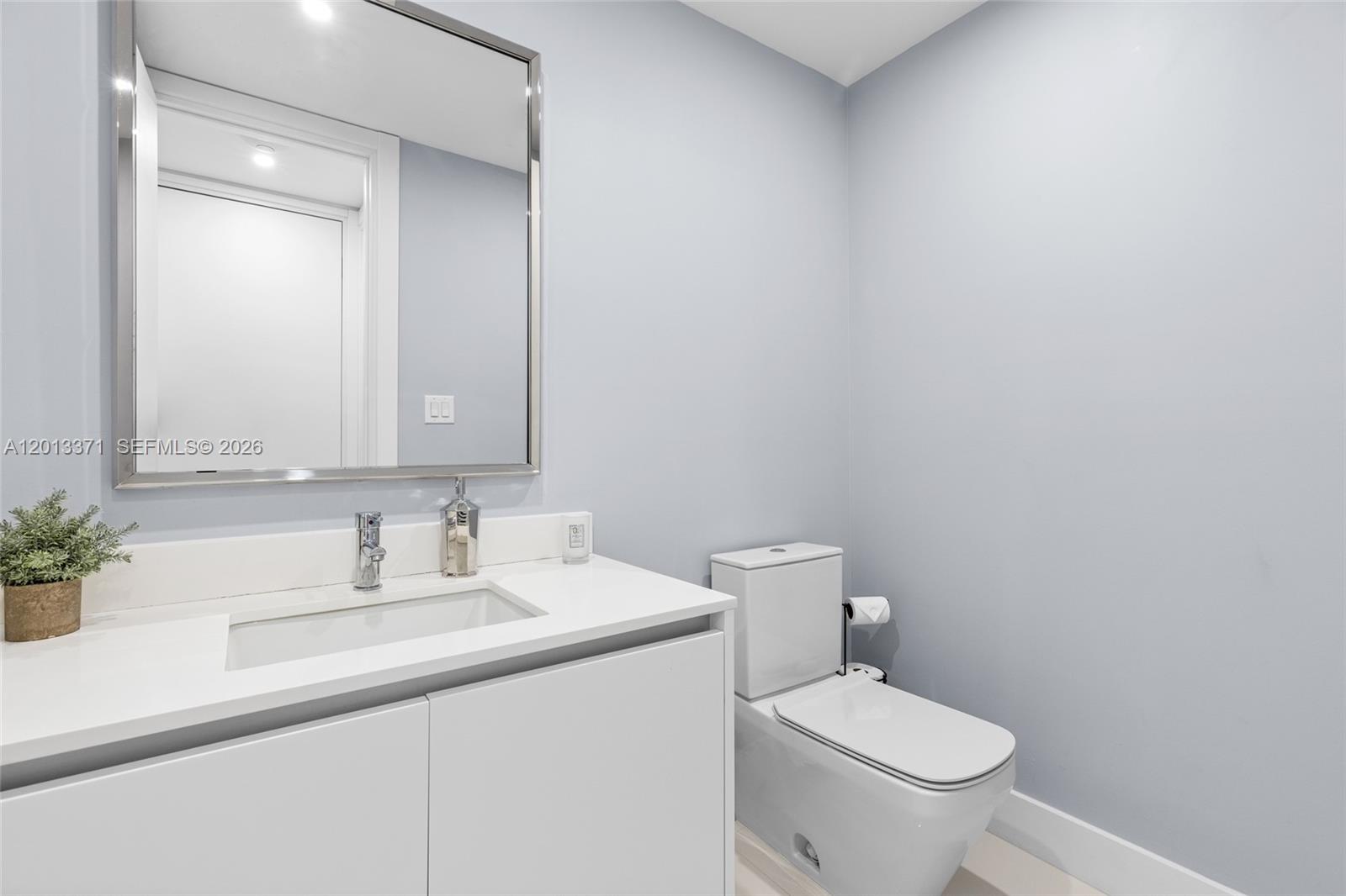 133 Isle Of Venice Dr #4B, Fort Lauderdale FL 33301