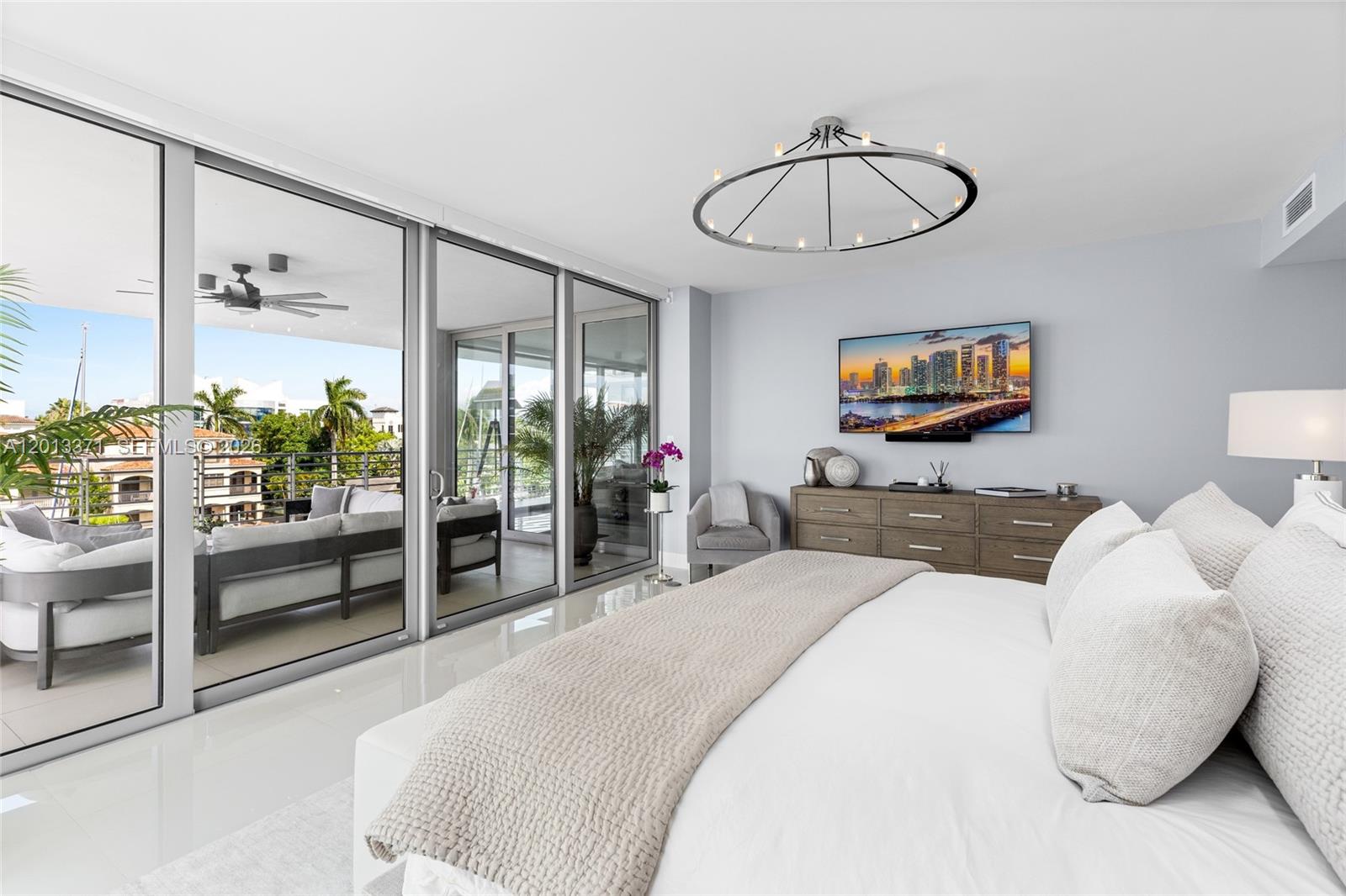 133 Isle Of Venice Dr #4B, Fort Lauderdale FL 33301