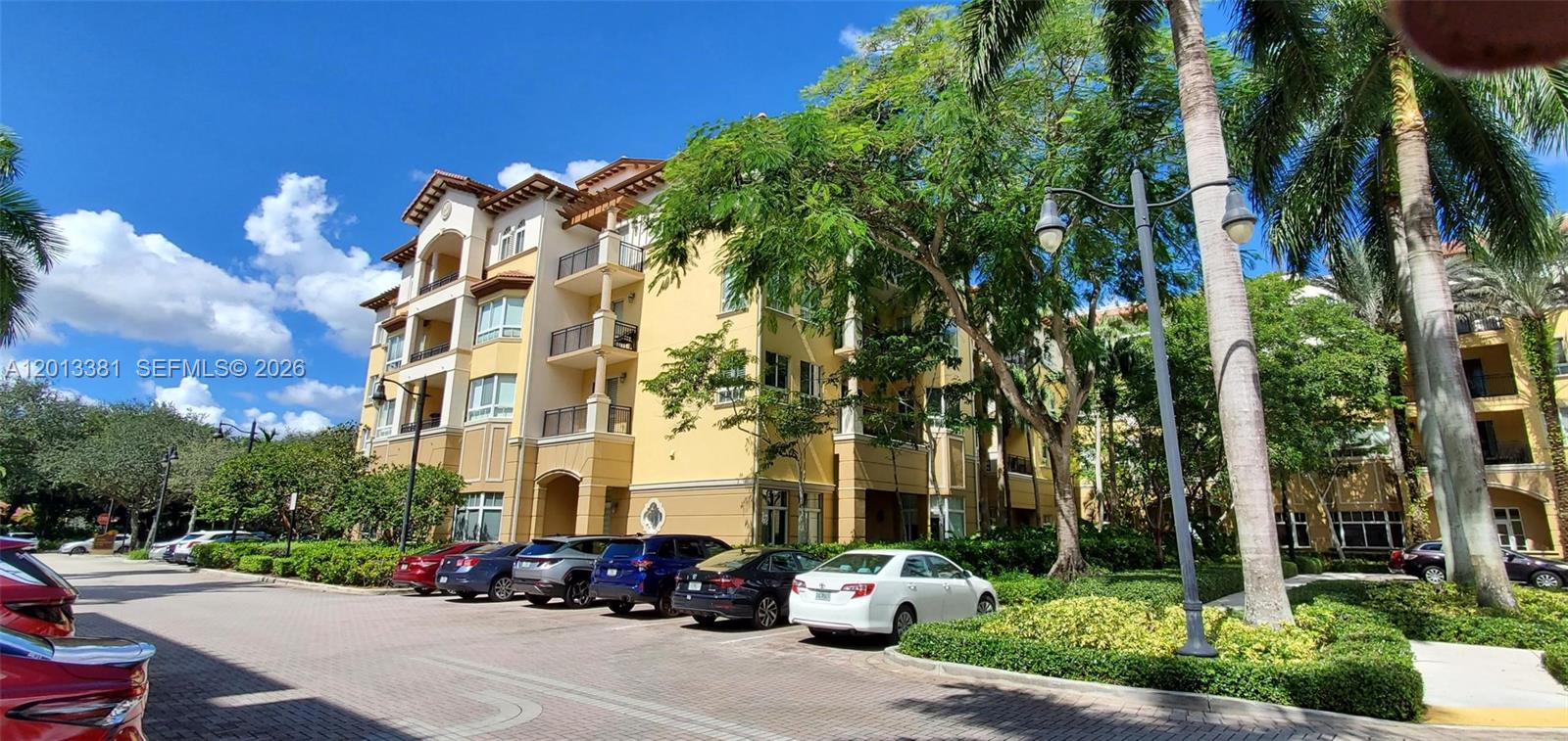 16102 Emerald Estates Dr #428, Weston FL 33331