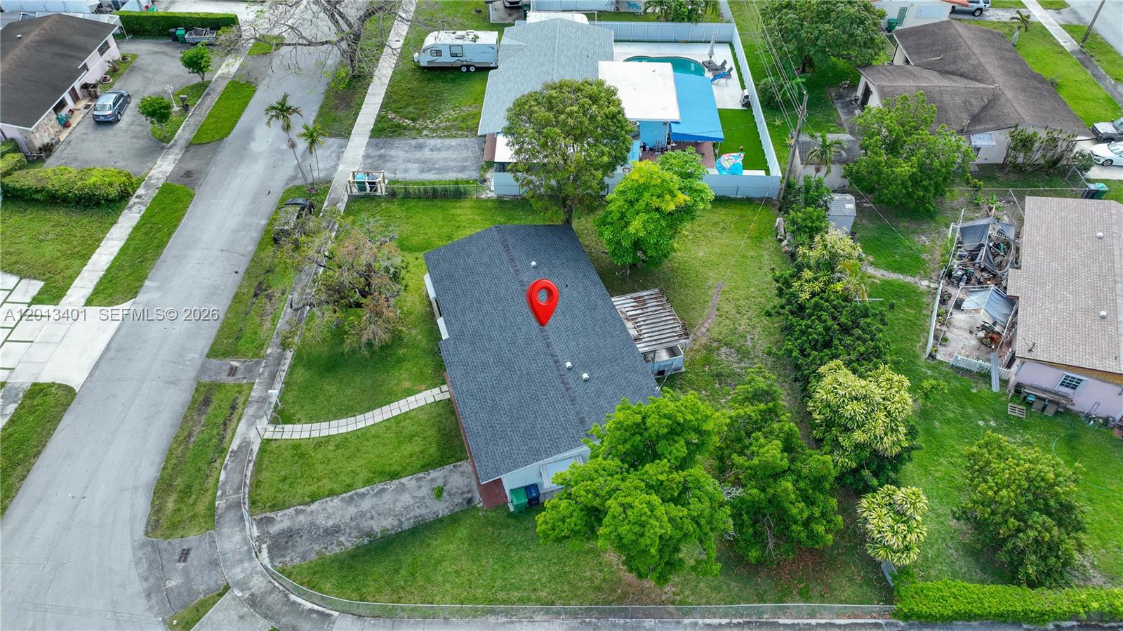 10370 SW 44th St, Miami FL 33165