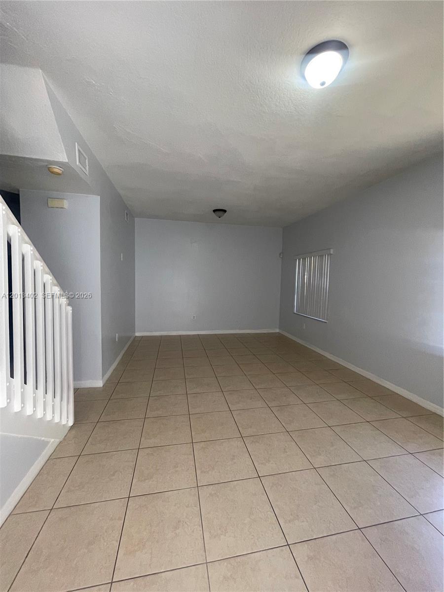 10666 SW 7th St #2106, Pembroke Pines FL 33025