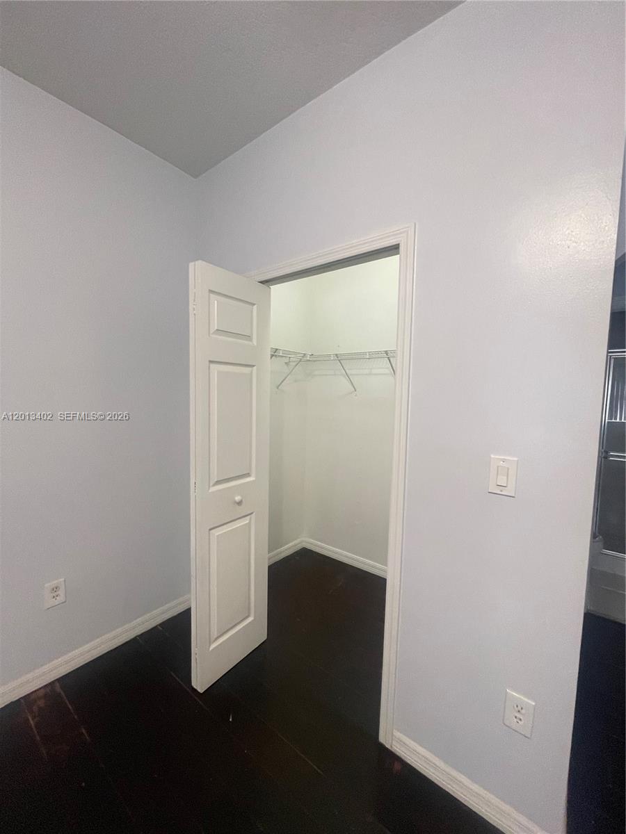 10666 SW 7th St #2106, Pembroke Pines FL 33025