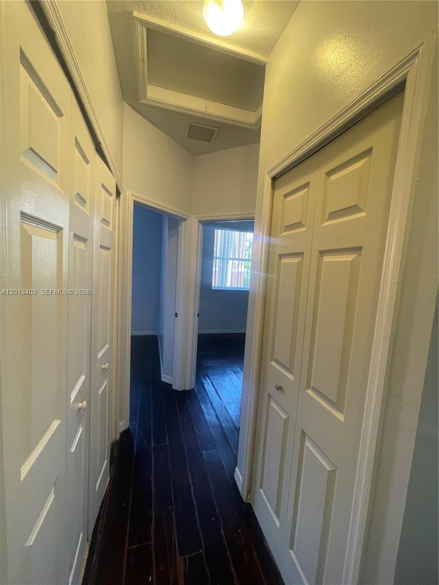 10666 SW 7th St #2106, Pembroke Pines FL 33025