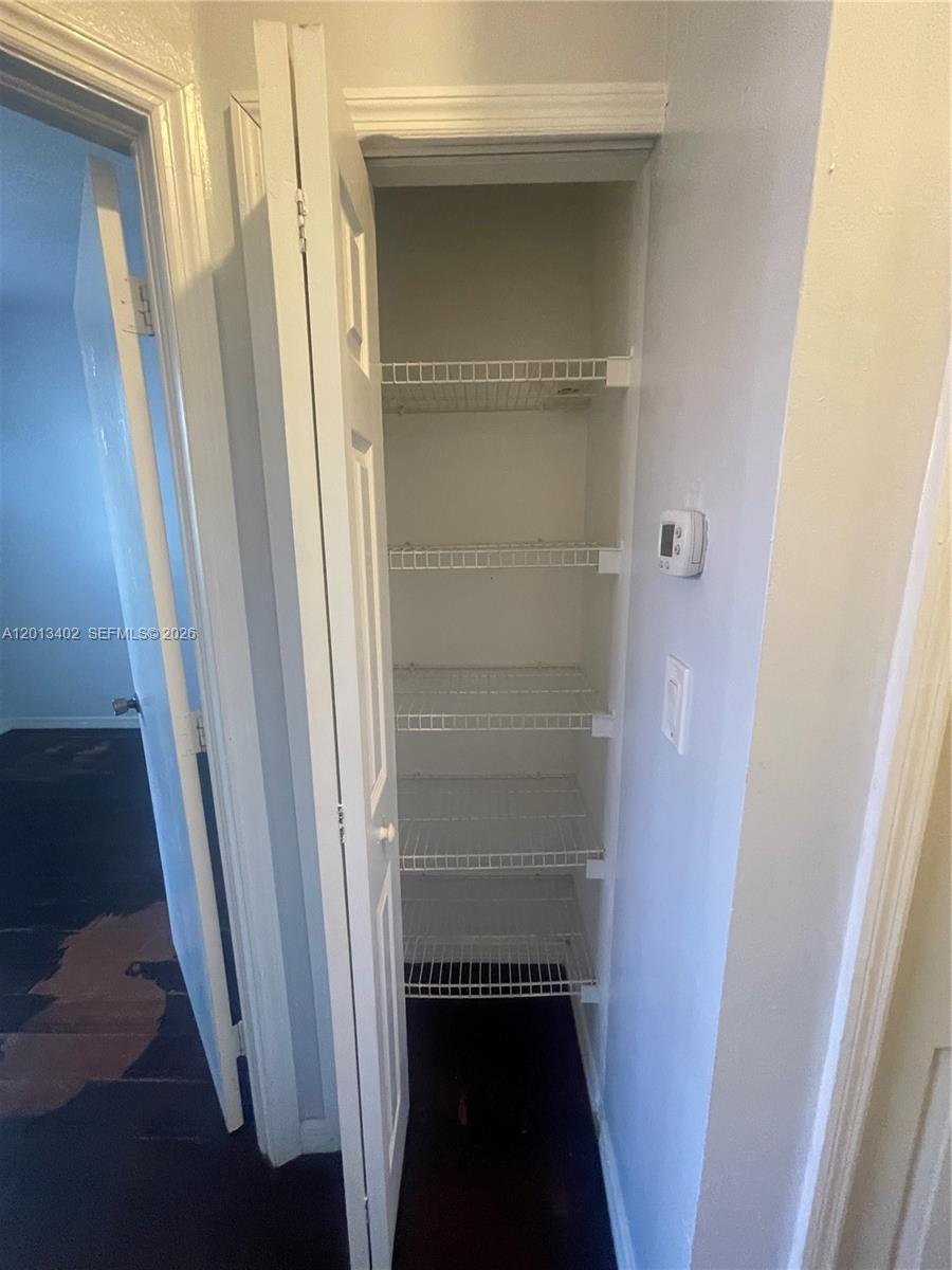 10666 SW 7th St #2106, Pembroke Pines FL 33025