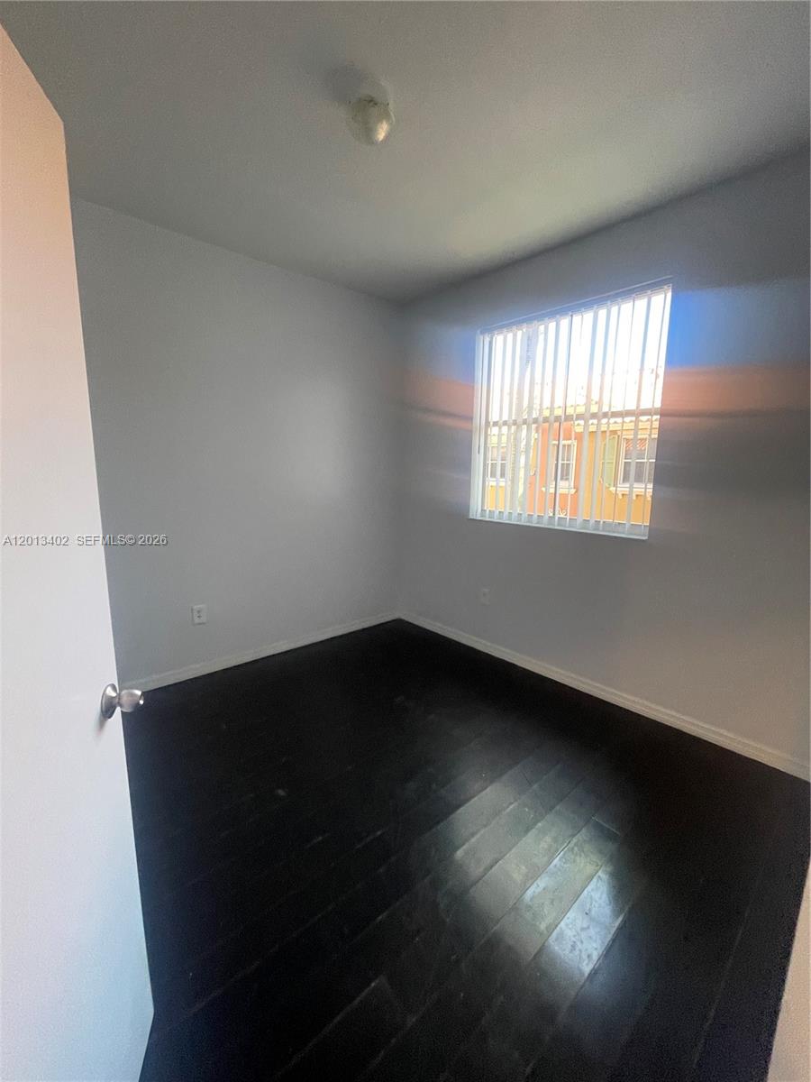 10666 SW 7th St #2106, Pembroke Pines FL 33025