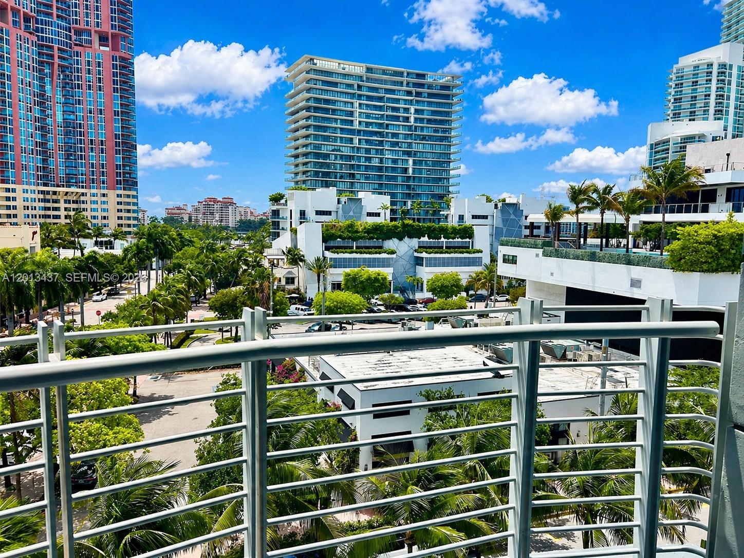 110 Washington Ave #1710, Miami Beach FL 33139