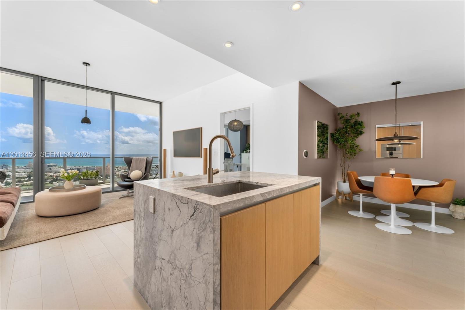 500 Alton Rd #2904, Miami Beach FL 33139