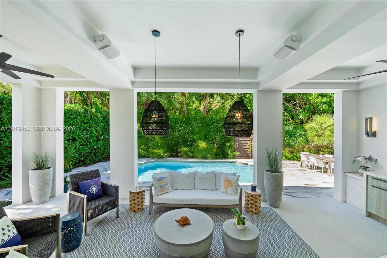 1281 S Venetian Way, Miami FL 33139